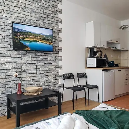 In Semiramida Gardens - 8,10,28 Апартамент *