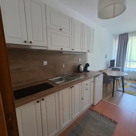In Semiramida Gardens - 8,10,28 * Боровец