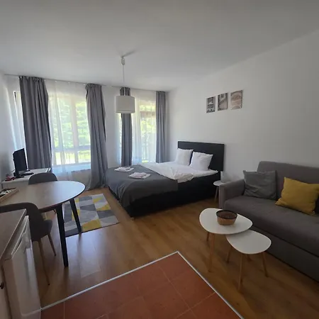 Апартамент In Semiramida Gardens - 8,10,28