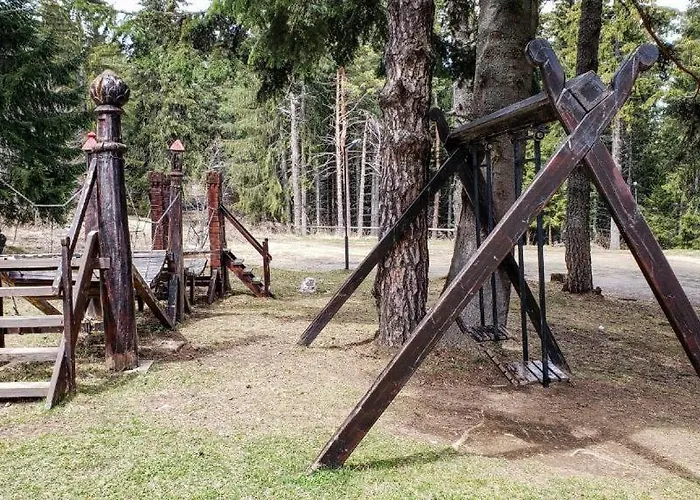 In Semiramida Gardens - 8,10,28 * Borowec