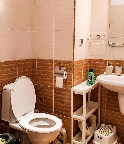 In Semiramida Gardens - 8,10,28